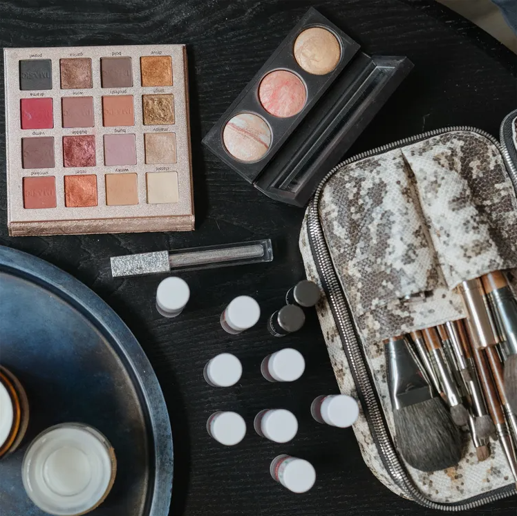 Things You Should Need To Know Before Buying Makeup Kit